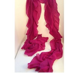 Forever21 pink frilled scarf