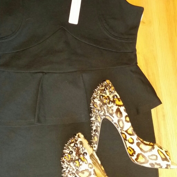 Peplum dress black...NEW w tags - Picture 2 of 4