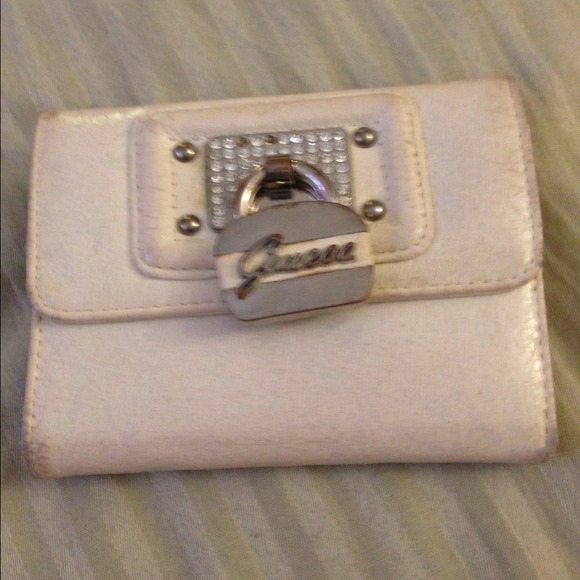 Used white guess wallet
