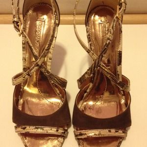 BCBG antique gold heel