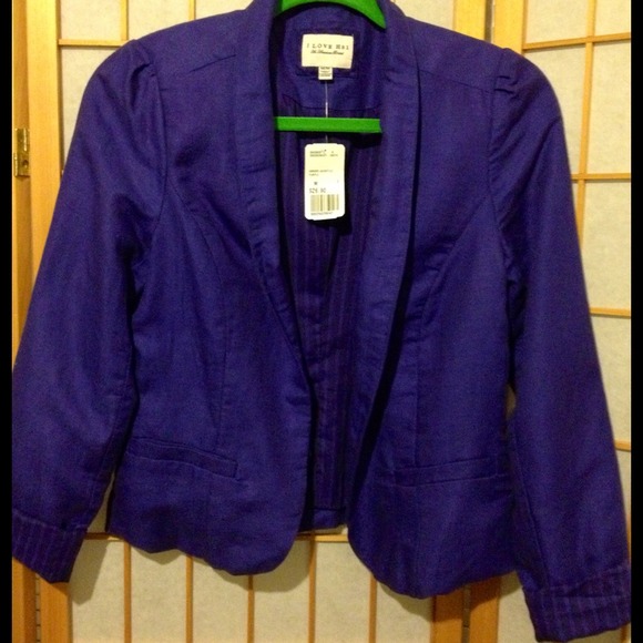 Blue linen jacket/blazer.