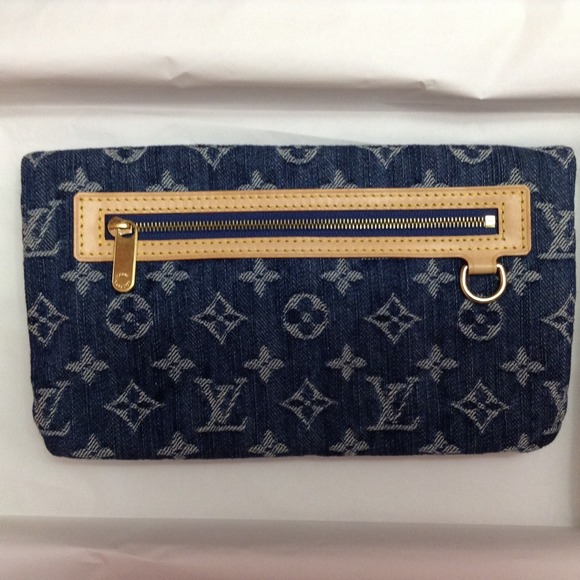 Louis Vuitton Denim Clutch - Picture 2 of 4