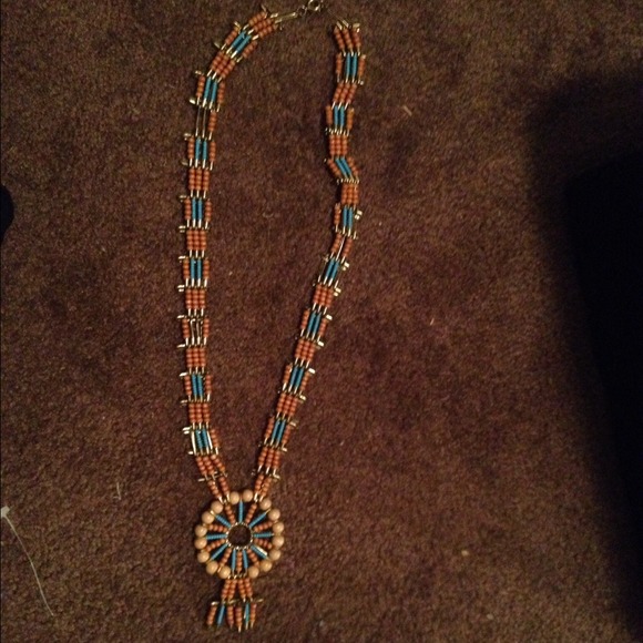 Handmade necklace - Picture 4 of 4