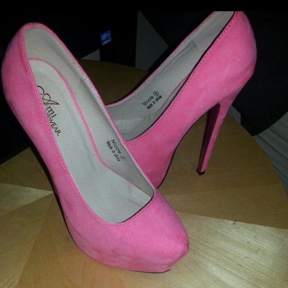 Pink Pumps