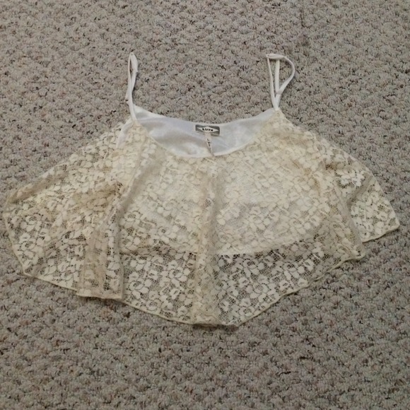 Kirra Crochet Crop
