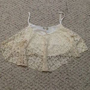 Kirra Crochet Crop