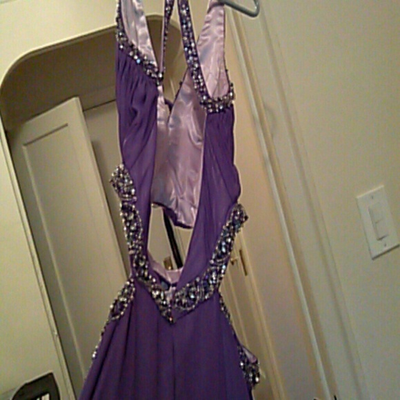 Dress - Picture 4 of 4