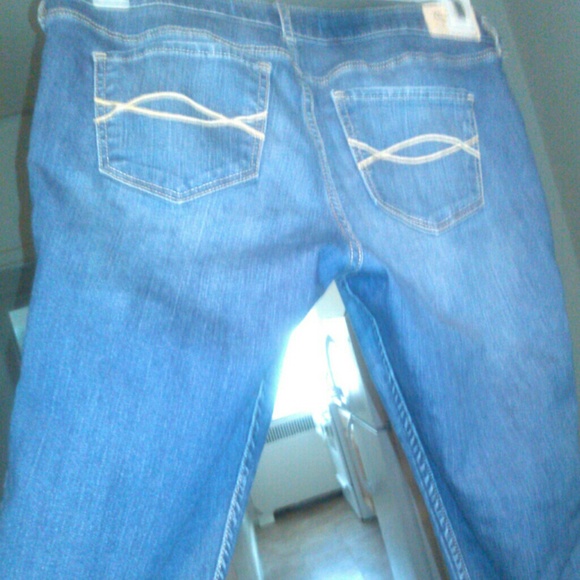 Jeans - Picture 2 of 2