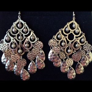 Chandelier earring!