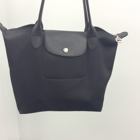 Longchamp Le Pliage Medium shoulder tote.