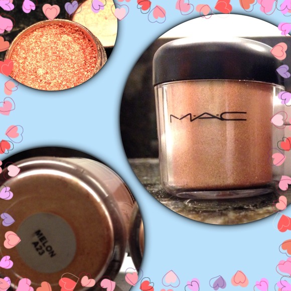 Listing for @dressy_diva