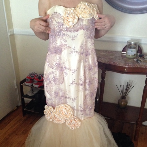 Costum made evening couture gown