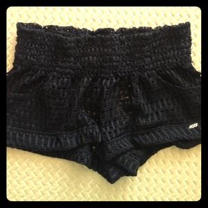 NWOT Roxy crochet shorts