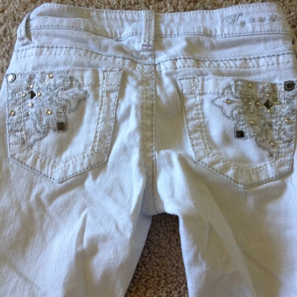 Capris - Picture 2 of 2