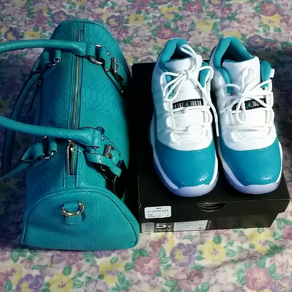 🔴🔴🔴SOLD🔴🔴🔴RETRO 11 AQUA - Picture 2 of 4