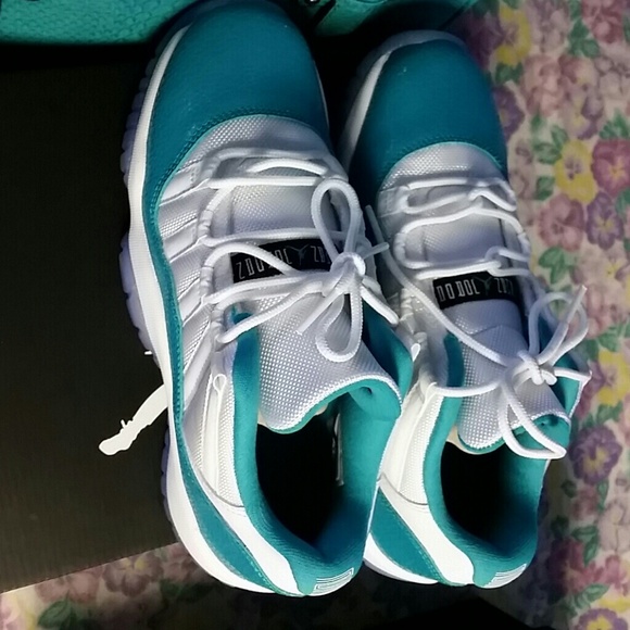 🔴🔴🔴SOLD🔴🔴🔴RETRO 11 AQUA - Picture 3 of 4