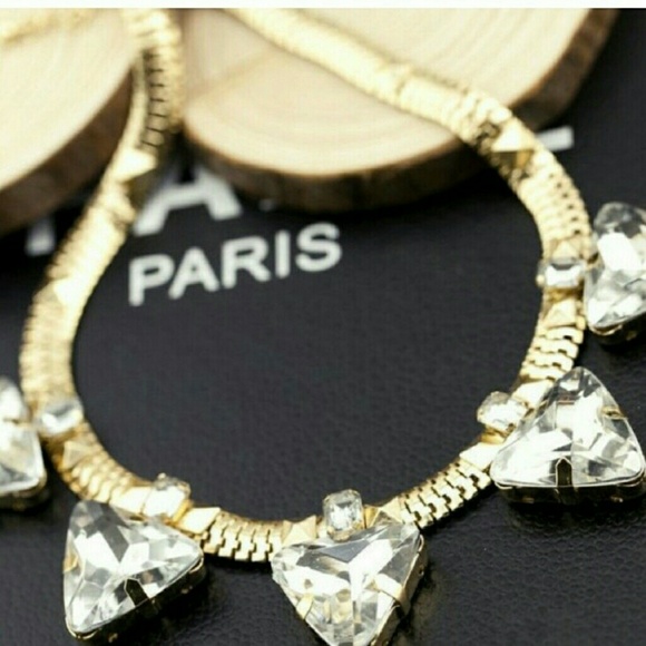 Tribal necklace nwot