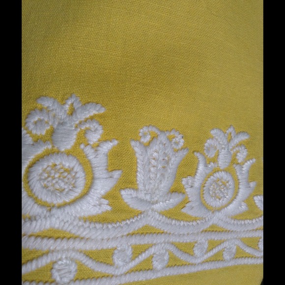 TALBOTS CAPRI PANTS - Picture 2 of 2