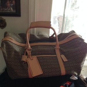 🌺 COACH Carry-On Bag NWT 🌺