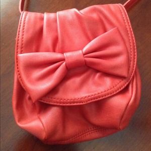 🎀Bow on the go 🎀🎉PRICE REDUCED🎉