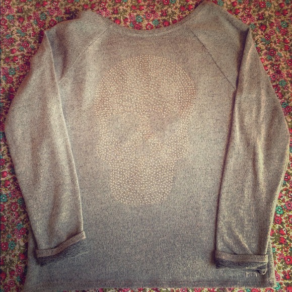 VS PINK Gray sweater with Skull embellishment