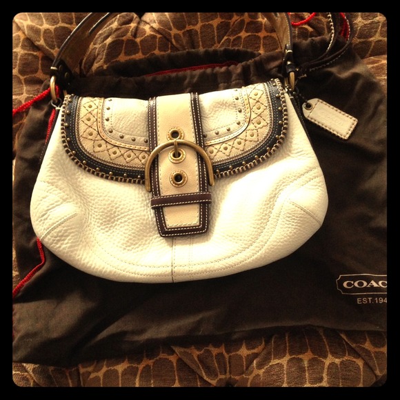 White leather authentic Coach purse