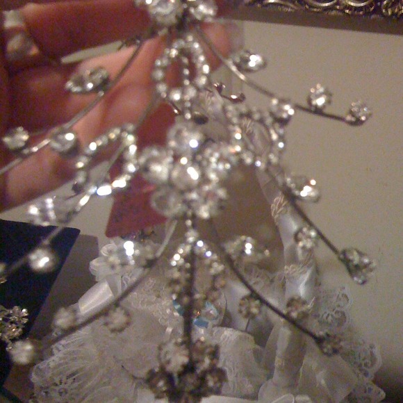 Rinestone and Swarovski tiara.... Made in PR