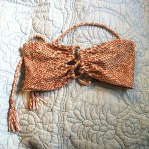 Acacia lumahai top size small snake print❌sold❌