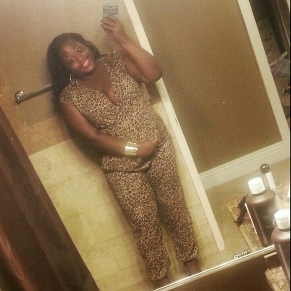 *SOLD* Cheetah jumpsuit