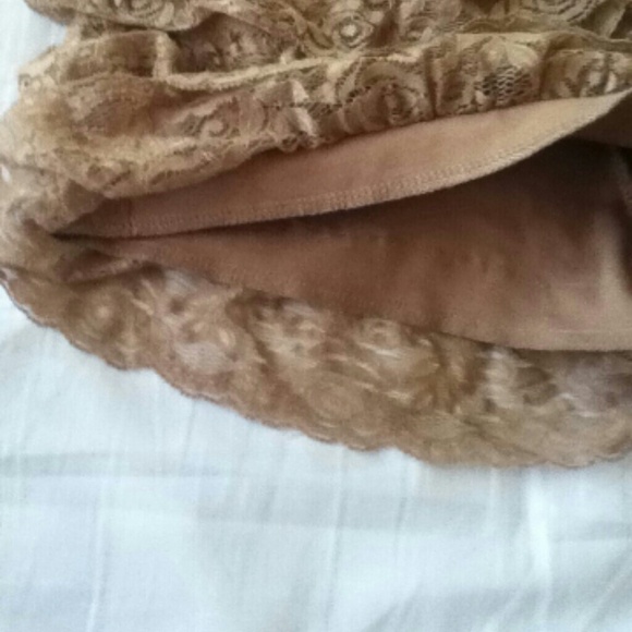 Lace shorts - Picture 2 of 2