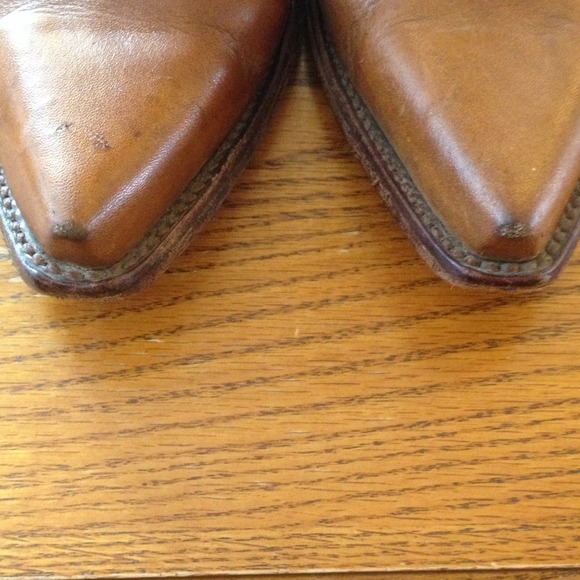 Minor wear and tear