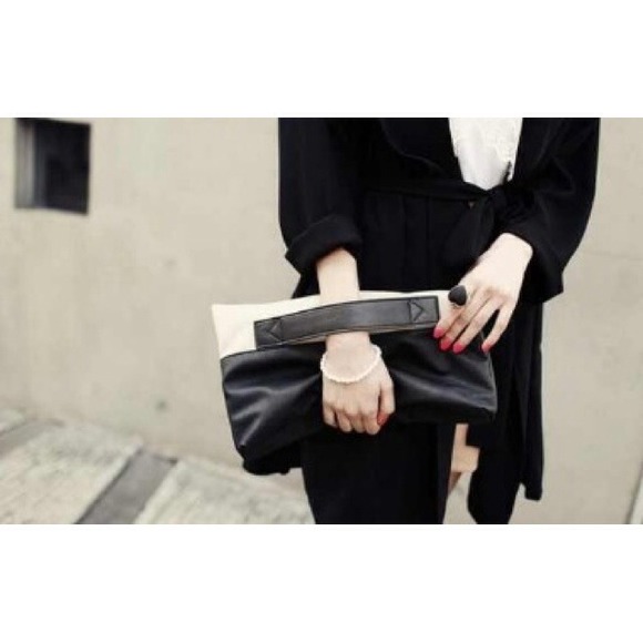 Envelope Clutch