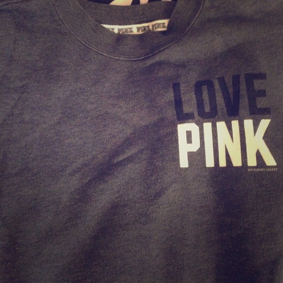 Vic Secret Crew Neck 💁