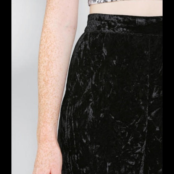 KEEPING Urban Outfitters Crushed Velvet  Pants - Picture 3 of 4