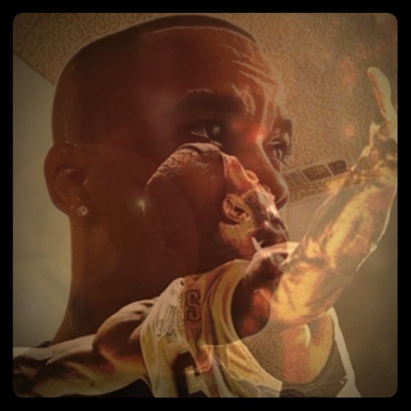Art by new artist Devoris. Picture of him thinking