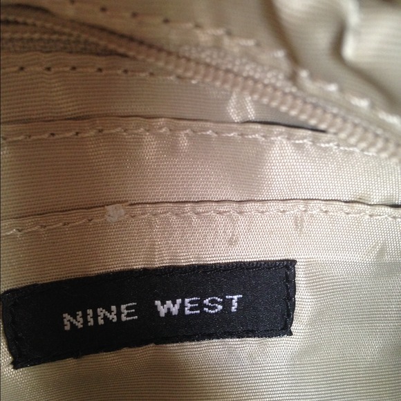 Handbag - Picture 3 of 3