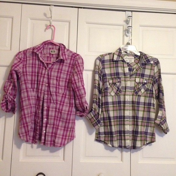 Plaid button downs - Picture 4 of 4