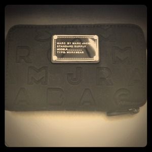 💋REDUCED💋Authentic Marc by Marc Jacobs wallet