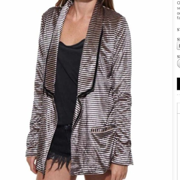 One teaspoon Smoking Jacket sold out!