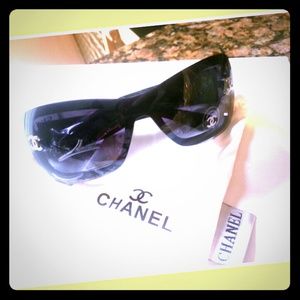 Chanel black sunglasses