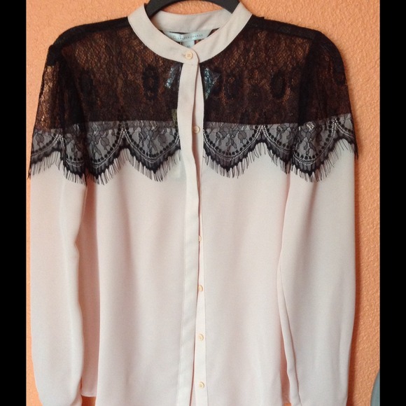 LC Lauren Conrad Vintage Luxe Top