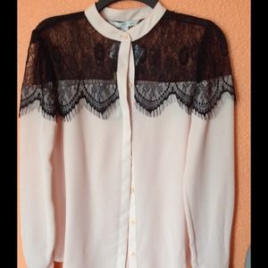 LC Lauren Conrad Vintage Luxe Top