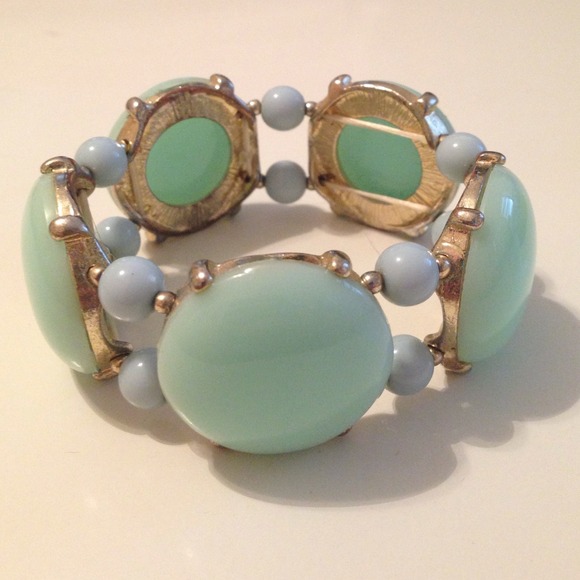 Francessca's Mint Bracelet