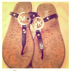 Kors sandals !! 🚫⛔️SOLD!
