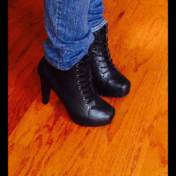 High Heel Booties - Picture 2 of 3