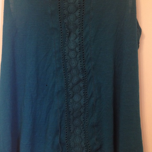 Turquoise top - Picture 2 of 3