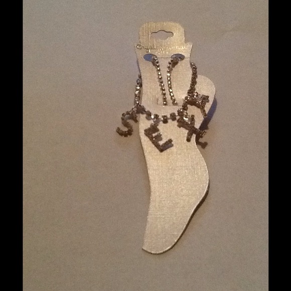 (RESERVED) Cute Crystal Sexy Ankle Bracelet