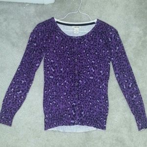 Cardigan/Button-Up Sweater