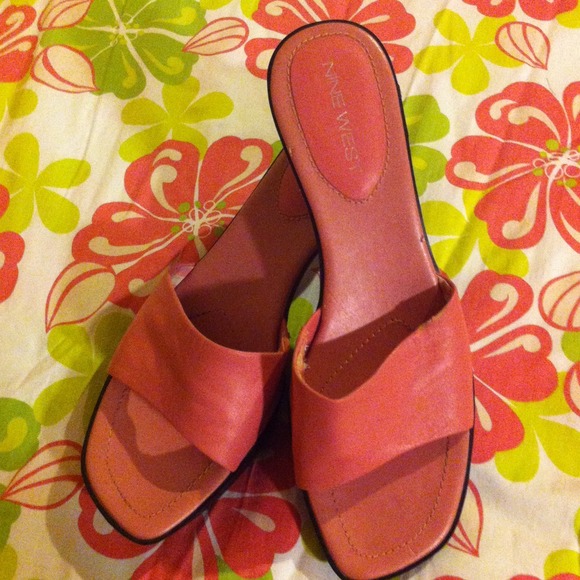 💗SOLD LOCALLY💗Nine West Leather Pink Pumps🌺