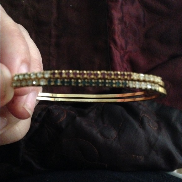 Gorgeous high quality bangles Russian Czs
